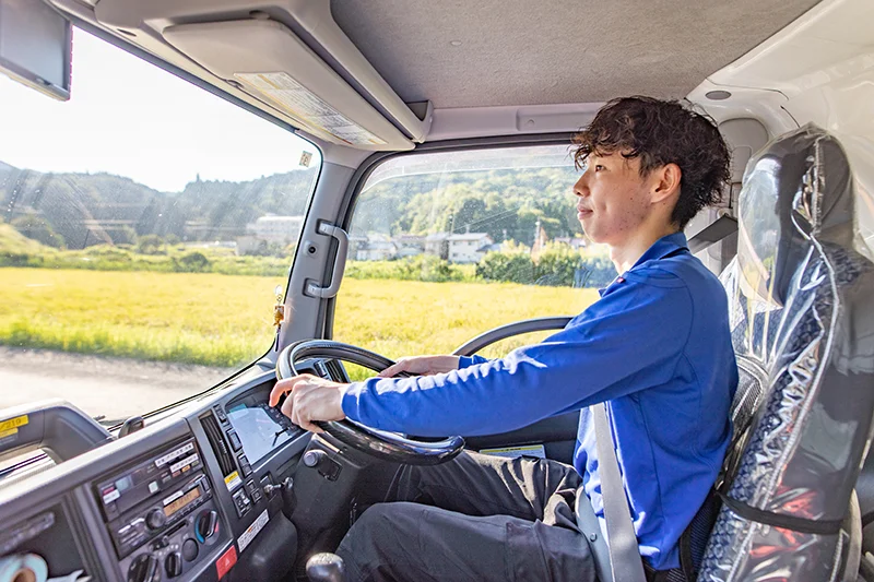 先輩社員R.M.の写真2